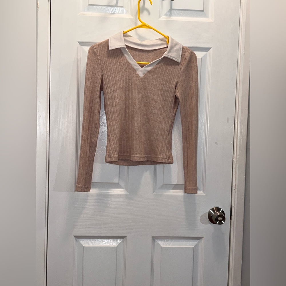 SHEIN Beige Ribbed Knit Top